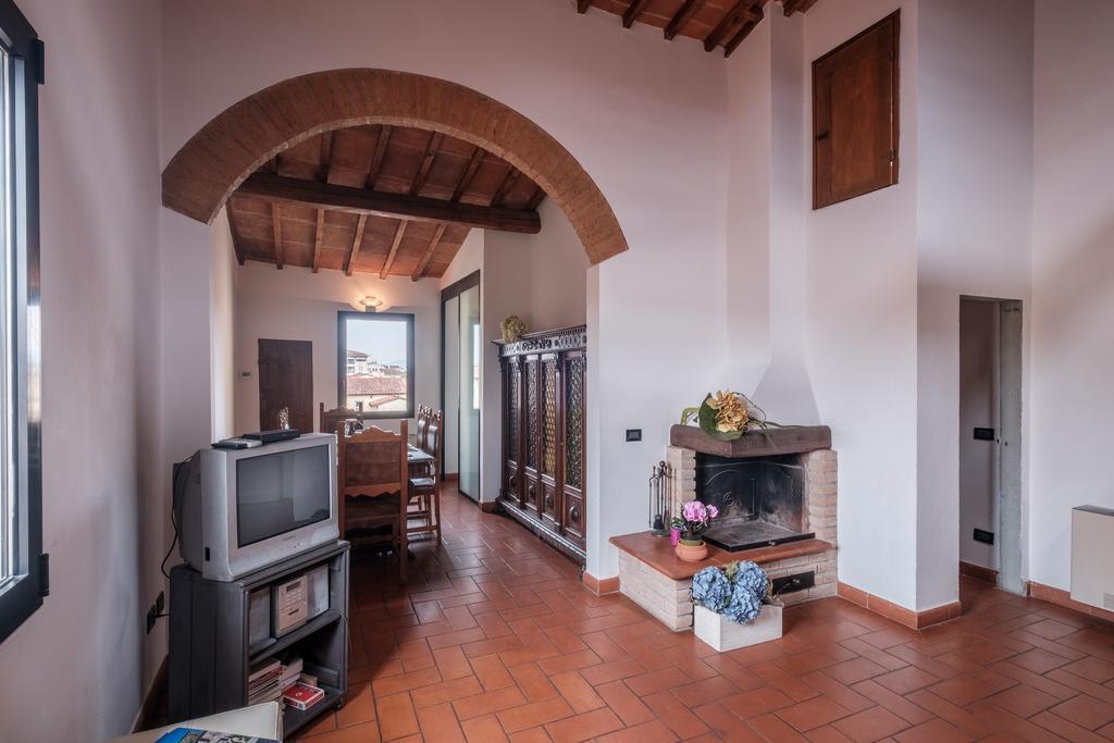 Porcellana Apartment Firenze Bagian luar foto